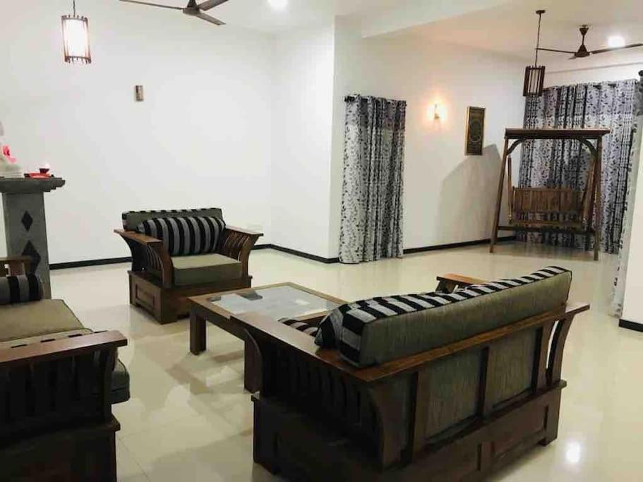 Akash Villa Talaramba Ngoại thất bức ảnh