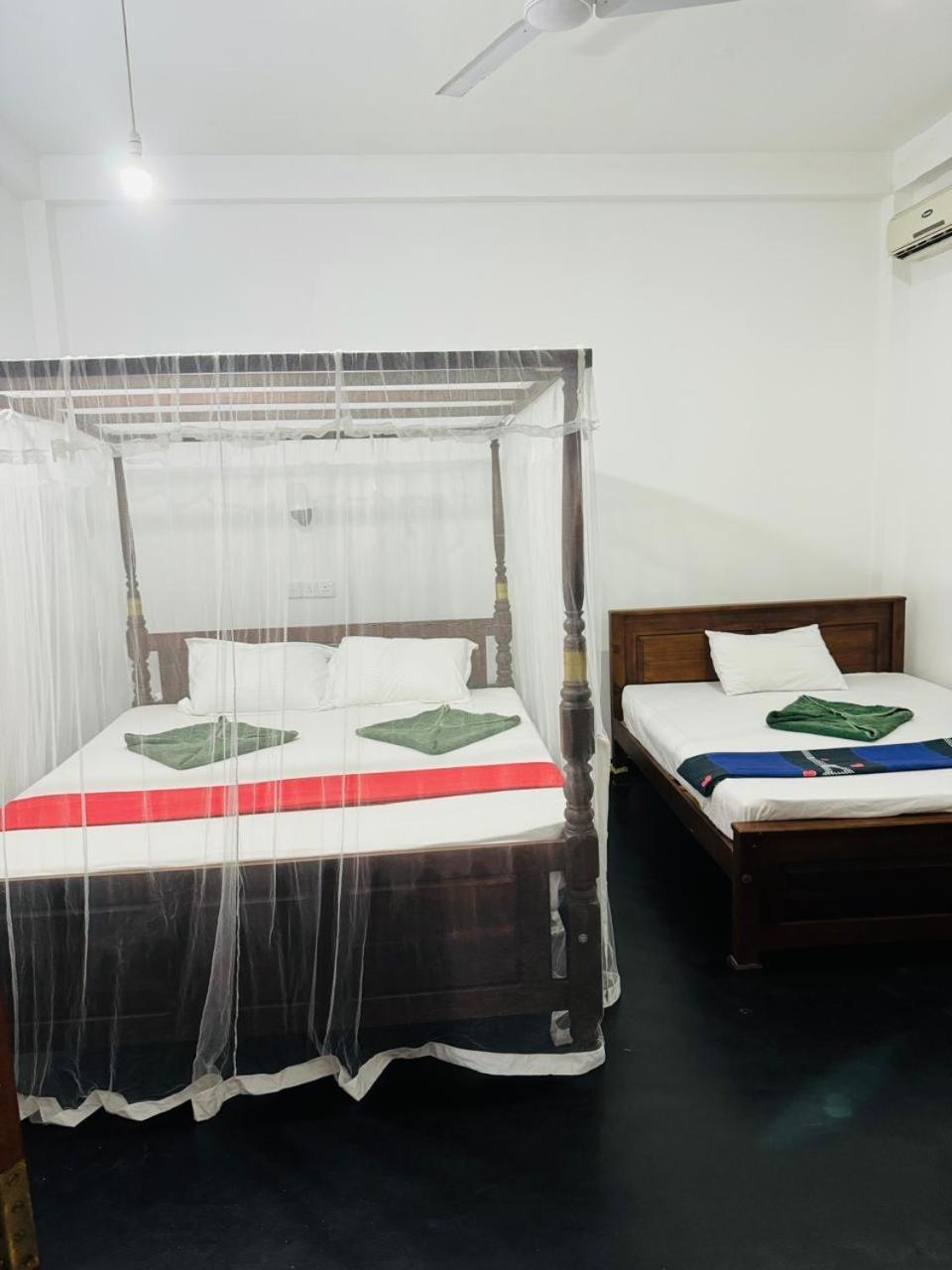 Akash Villa Talaramba Ngoại thất bức ảnh