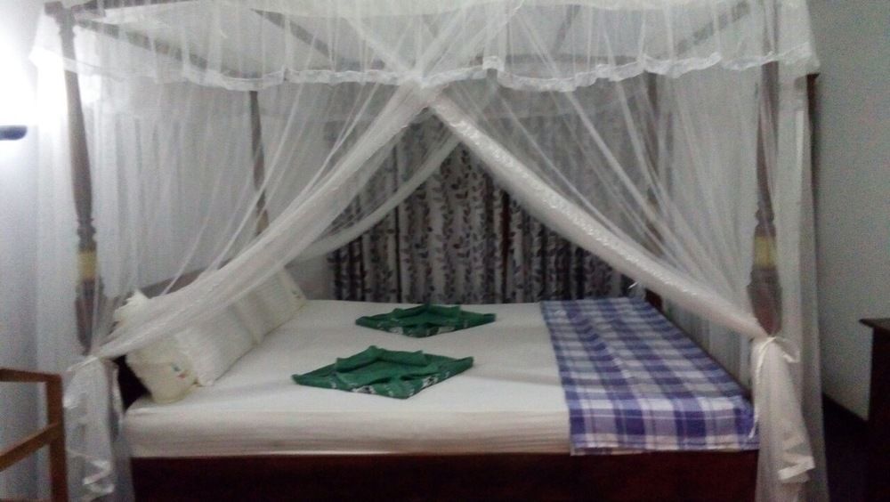 Akash Villa Talaramba Ngoại thất bức ảnh