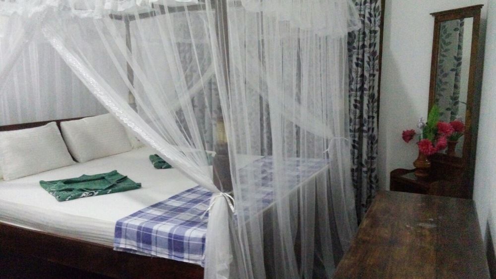 Akash Villa Talaramba Ngoại thất bức ảnh